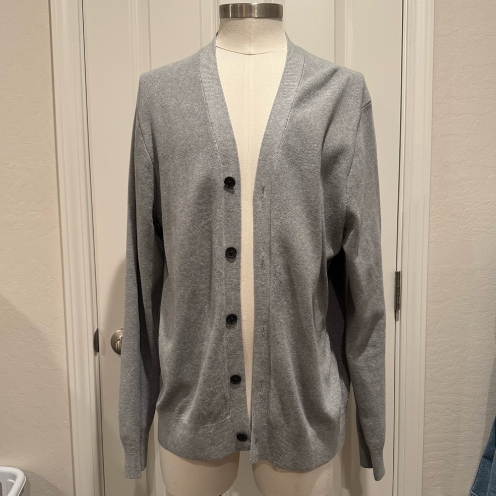 Mens Uniqlo Gray Button-Up Cardigan